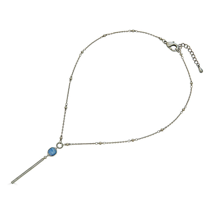 a silver kyanite y necklace