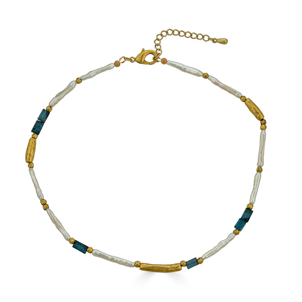 Necklace with Biwa pearls, blue kyanite stones, and gold-toned beads